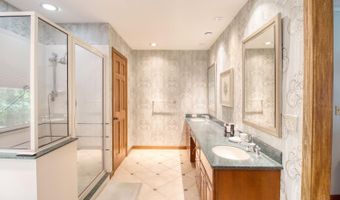 7025 Stonington Rd, Anderson Twp., OH 45230