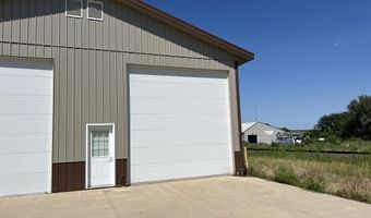 501 E 10th St 1B, Alton, IA 51003