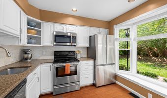 535 COLECROFT Ct, Alexandria, VA 22314