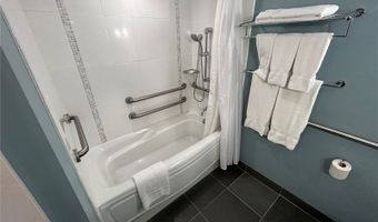 410 Atkinson Dr 2921, Honolulu, HI 96814