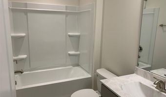 1044 Diamond Dove Ln, Apex, NC 27523