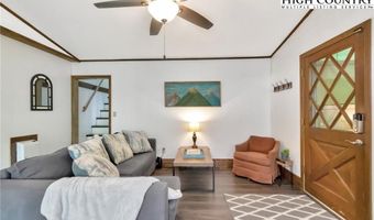 236 Laurel Ridge Rd, Banner Elk, NC 28604