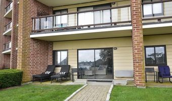 1117 Capella South Way 1117, Newport, RI 02840