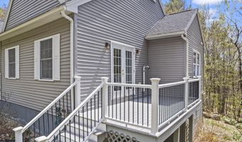 80 Maple St, Acton, ME 04001