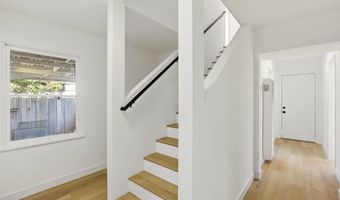 6121 Cumberland St, San Diego, CA 92139
