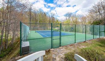 1 Nordic Village Ln F35, Bartlett, NH 03812