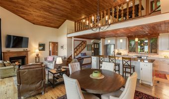 471 Rivard Rd, Glenville, NC 28736