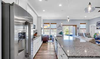 33 Woodchuck Dr, Barnegat, NJ 08005