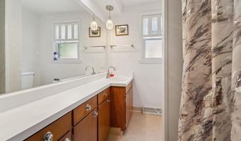 35 FOSTER Ct, Appleton, WI 54915