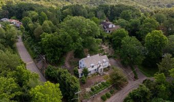 1 Northwood Dr, Athens, OH 45701