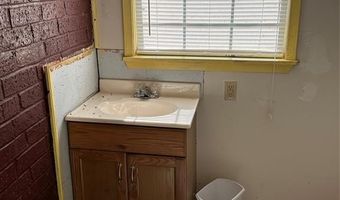 900 Monroe St, Teague, TX 75860