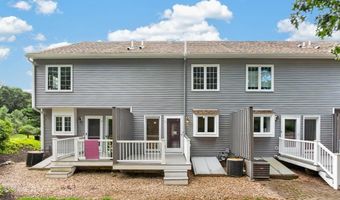 128 Parker St 3C, Acton, MA 01720