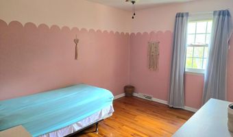 902 CLYDESDALE Dr, Bear, DE 19701