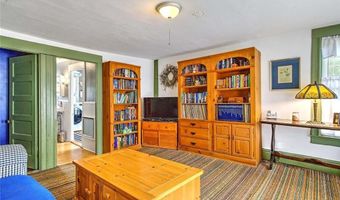 540 Greenville Rd, North Smithfield, RI 02896