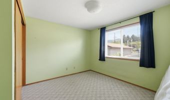 9465 Third St, Bay City, OR 97107