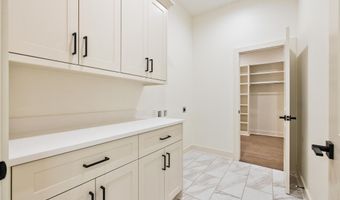7044 Star Dust Ln, Alexander, AR 72002