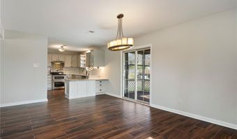 410 H St, Barling, AR 72923