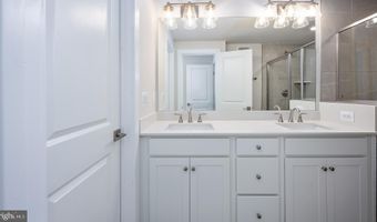 20189 NORTHPARK Dr, Ashburn, VA 20147