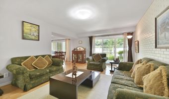 5210 POOKS HILL Rd #C-20, Bethesda, MD 20814