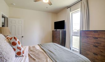 162 Lakeview Dr, Aledo, TX 76008