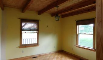 2755 Promise Land Rd, Appomattox, VA 24522