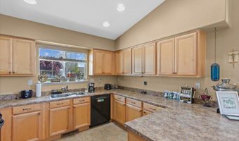 1665 Talking Sparrow Dr, Sparks, NV 89441