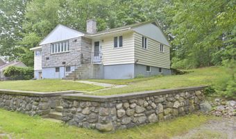 55 Epping St, Raymond, NH 03077