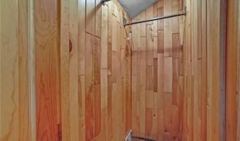 26 Thomas St, Charlestown, RI 02813