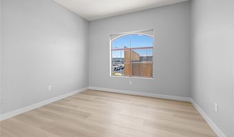 6821 Santa Isabel Ave 201, Las Vegas, NV 89146