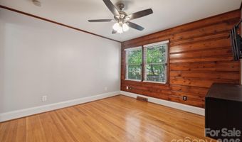 1818 Woodland Dr, Charlotte, NC 28205