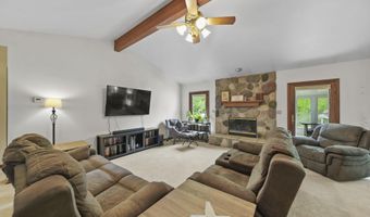 3395 Hartley Dr, Adrian, MI 49221