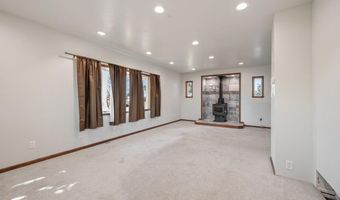 4802 OASIS St, Cheyenne, WY 82009