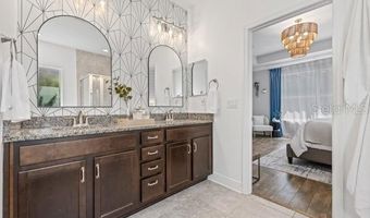 6531 MAYPORT Dr, Apollo Beach, FL 33572