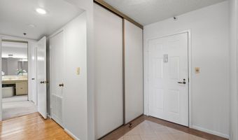 1600 N OAK St 1812, Arlington, VA 22209