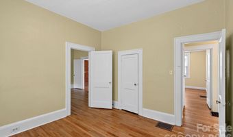 29 Mildred Ave, Asheville, NC 28806
