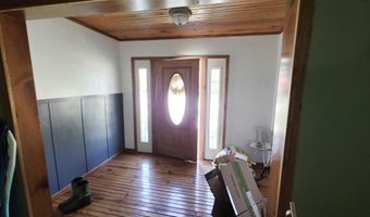 517 S Adams Ave, Aurora, MO 65605
