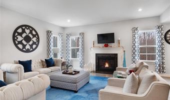 94 Lynette, Amherst, NY 14228