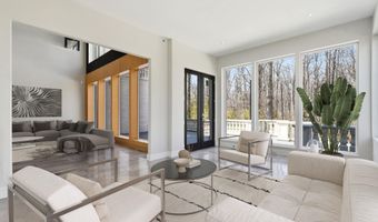 6600 RESERVES HILL Ct, Annandale, VA 22003