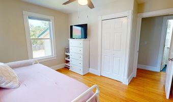 295 French St, Bangor, ME 04401