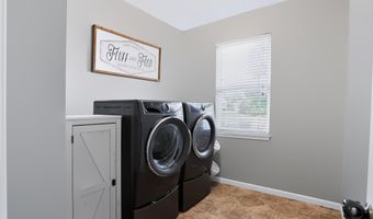 3222 Cherokee Cir, Bargersville, IN 46106
