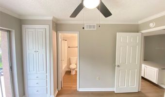 121 OYSTER BAY Cir 320, Altamonte Springs, FL 32701