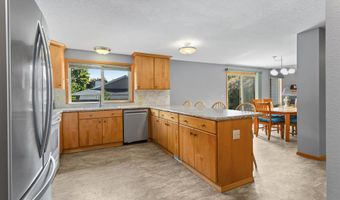9630 SW ROBBINS Dr, Beaverton, OR 97008