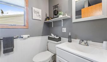 S1576 Lake Street, Alma, WI 54610