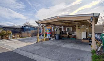 985 Villa Way, Fernley, NV 89408