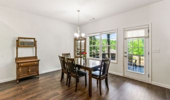 372 Highland Pointe Dr, Alto, GA 30510