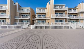 401 Bay Shore Dr 18B, Barnegat, NJ 08005