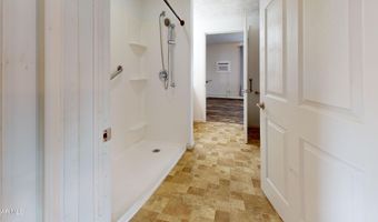 403 Hemlock St, Altoona, PA 16602