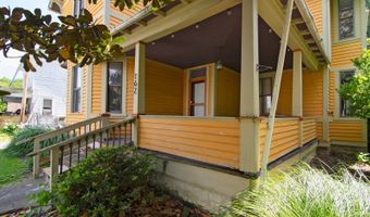 162 Monroe St, Alderson, WV 24910