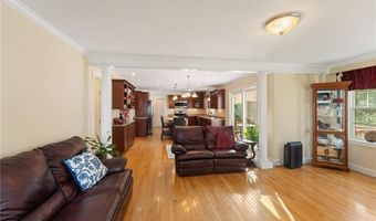 10 Sables Way, Lincoln, RI 02865