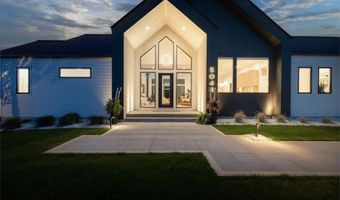 5044 Hickory Pointe Woods SE, Ada, MI 49301